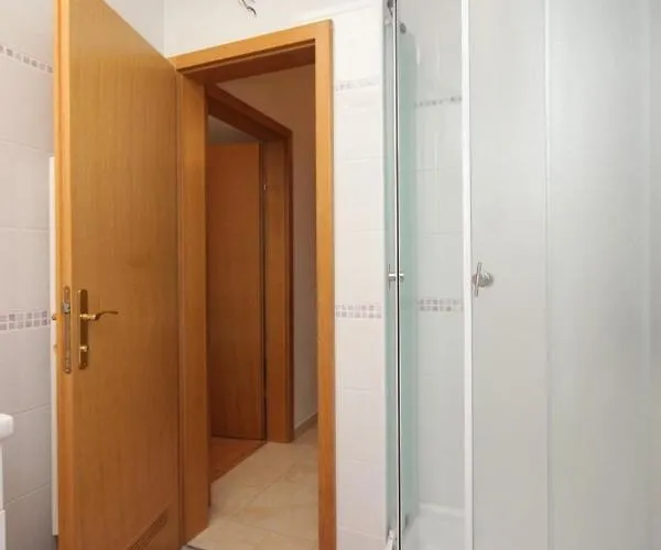 Apartament With Wifi