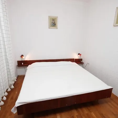 With Wifi מאלי לוסיניי